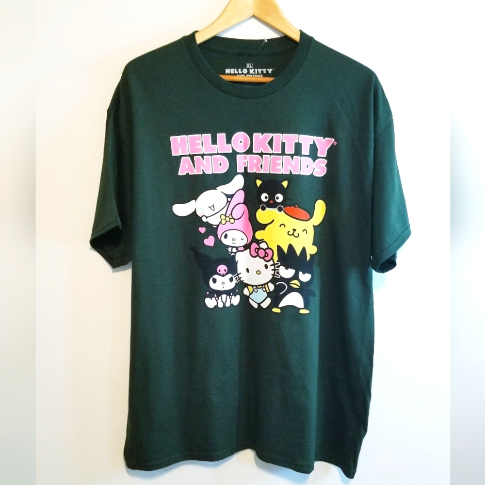 NEW Hello Kitty and Friends Graphic Print Tee Shirt NWOT